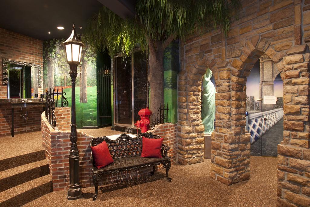 Destinations Inn Theme Rooms ไอดาโฮฟอลส์ ภายนอก รูปภาพ