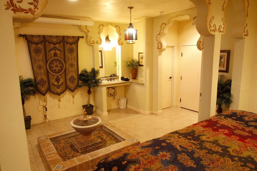 Destinations Inn Theme Rooms ไอดาโฮฟอลส์ ภายนอก รูปภาพ