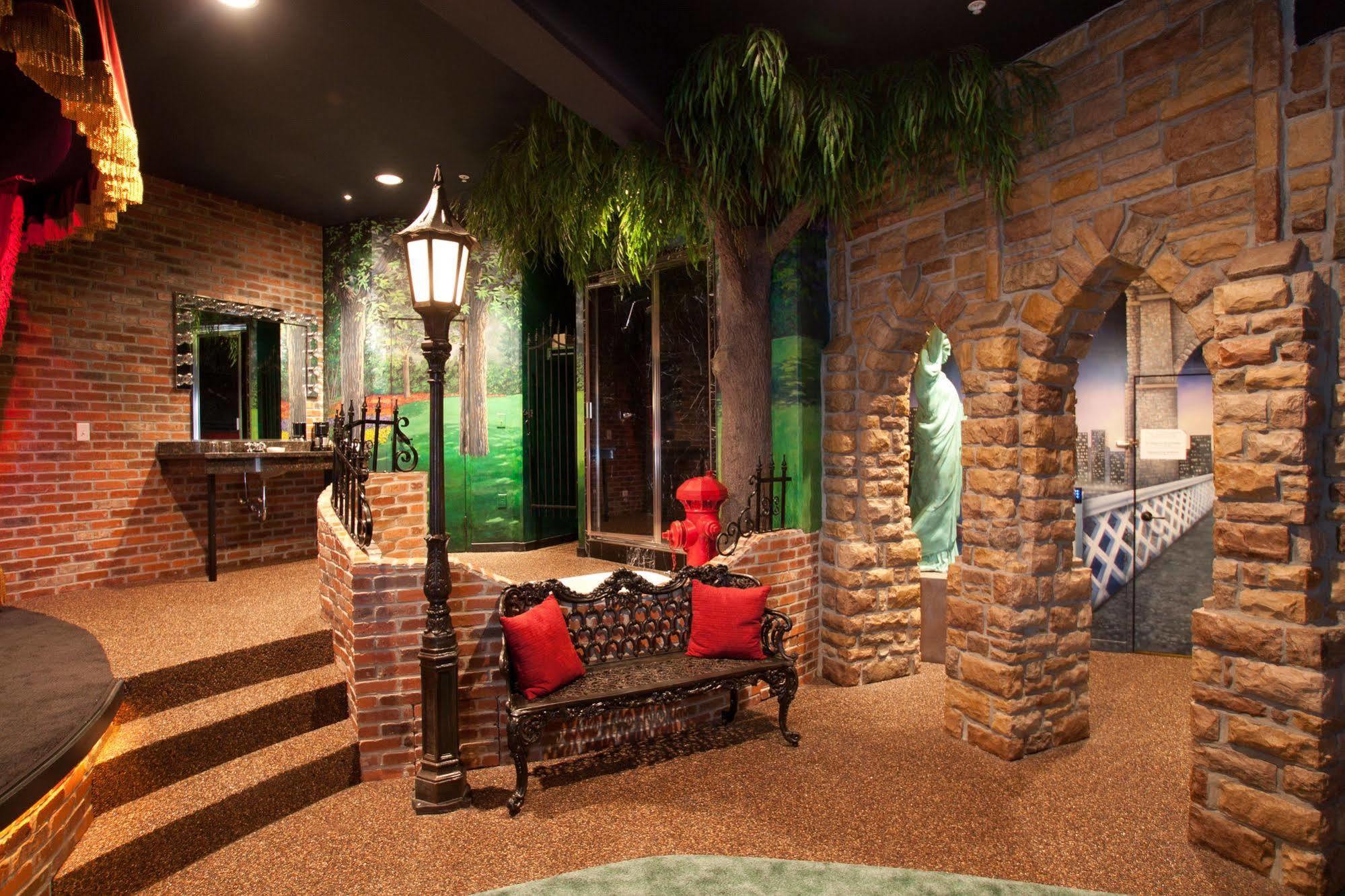 Destinations Inn Theme Rooms ไอดาโฮฟอลส์ ภายนอก รูปภาพ